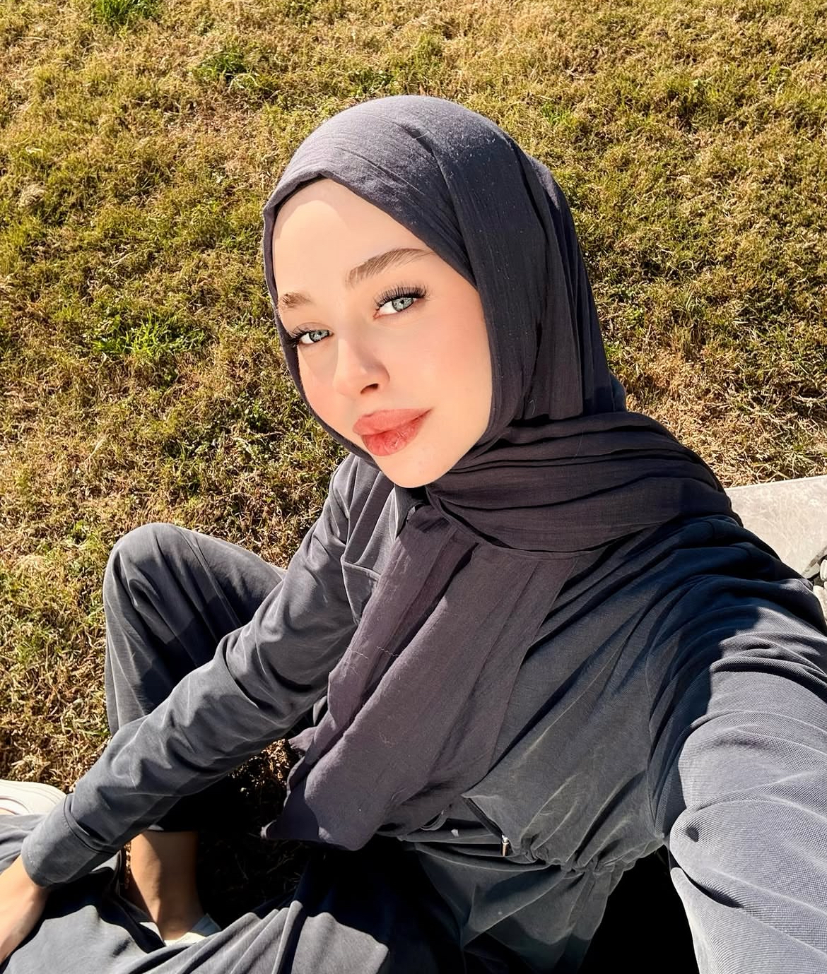 Örnek Olgun Kadın Escort Bayan Emel